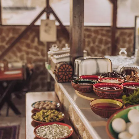 Paradise Cappadocia & Rooftop Inn 2*